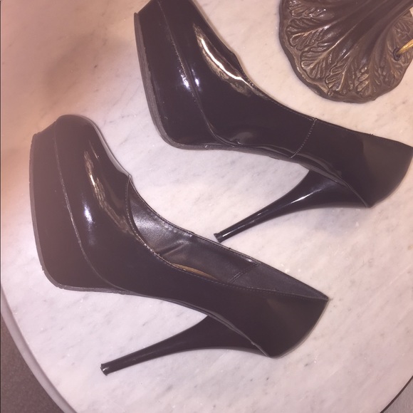 Donated Cute - Candies Black Patent Heels - Picture 5 of 7